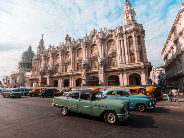 Comparer cartes et moyens de paiement à Cuba